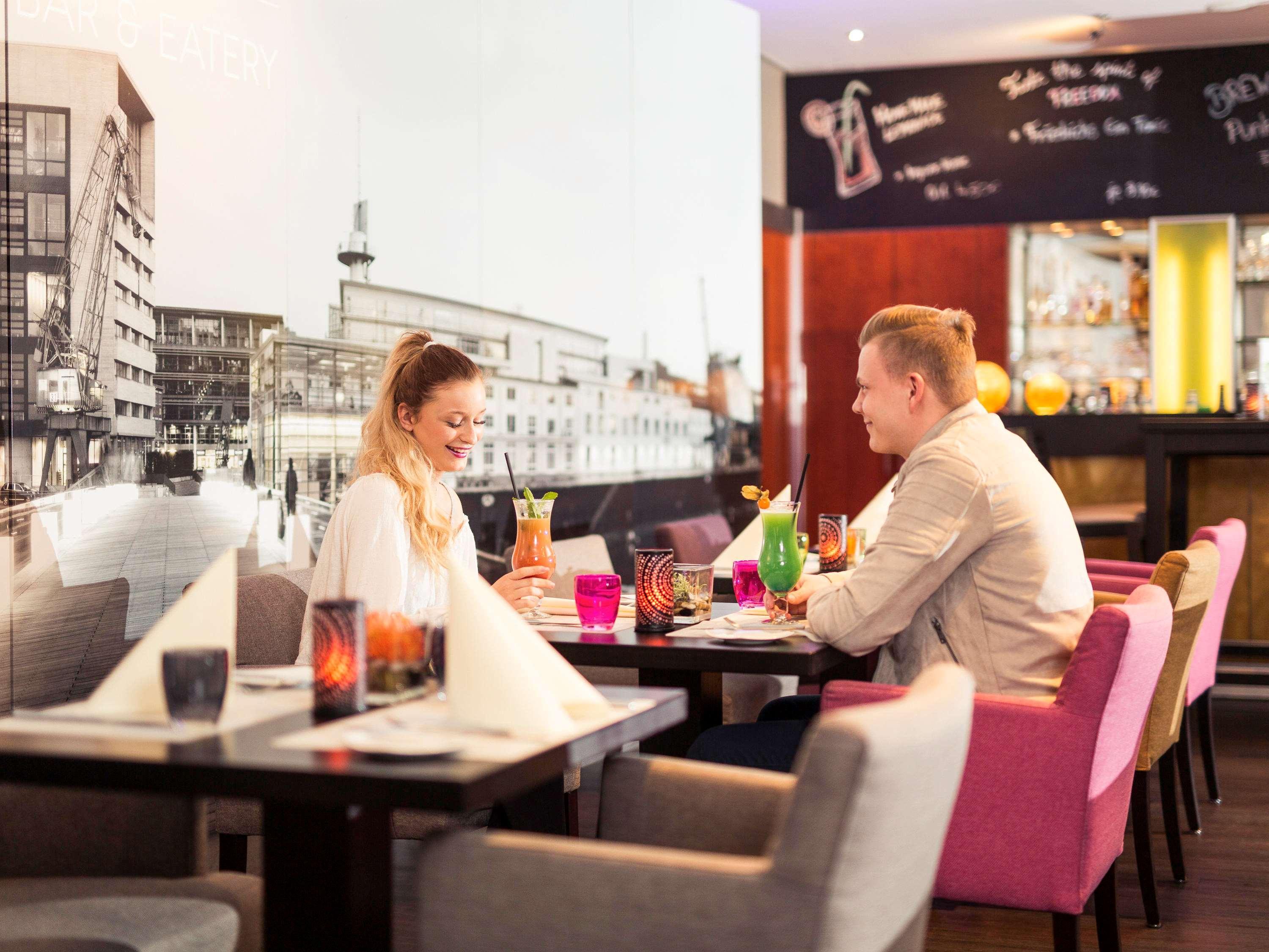 Novotel Duesseldorf City West Екстер'єр фото