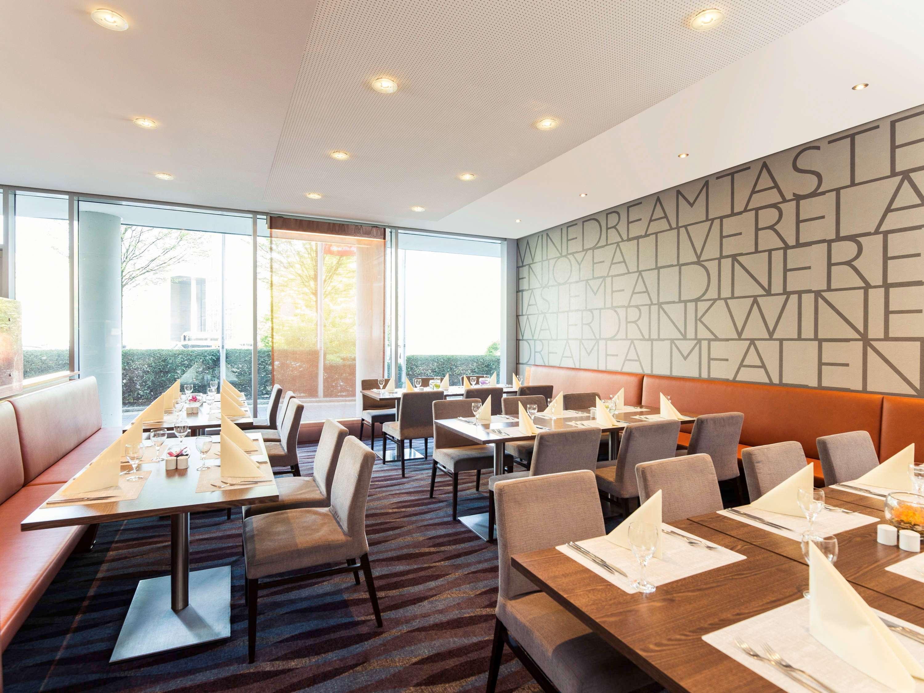 Novotel Duesseldorf City West Екстер'єр фото