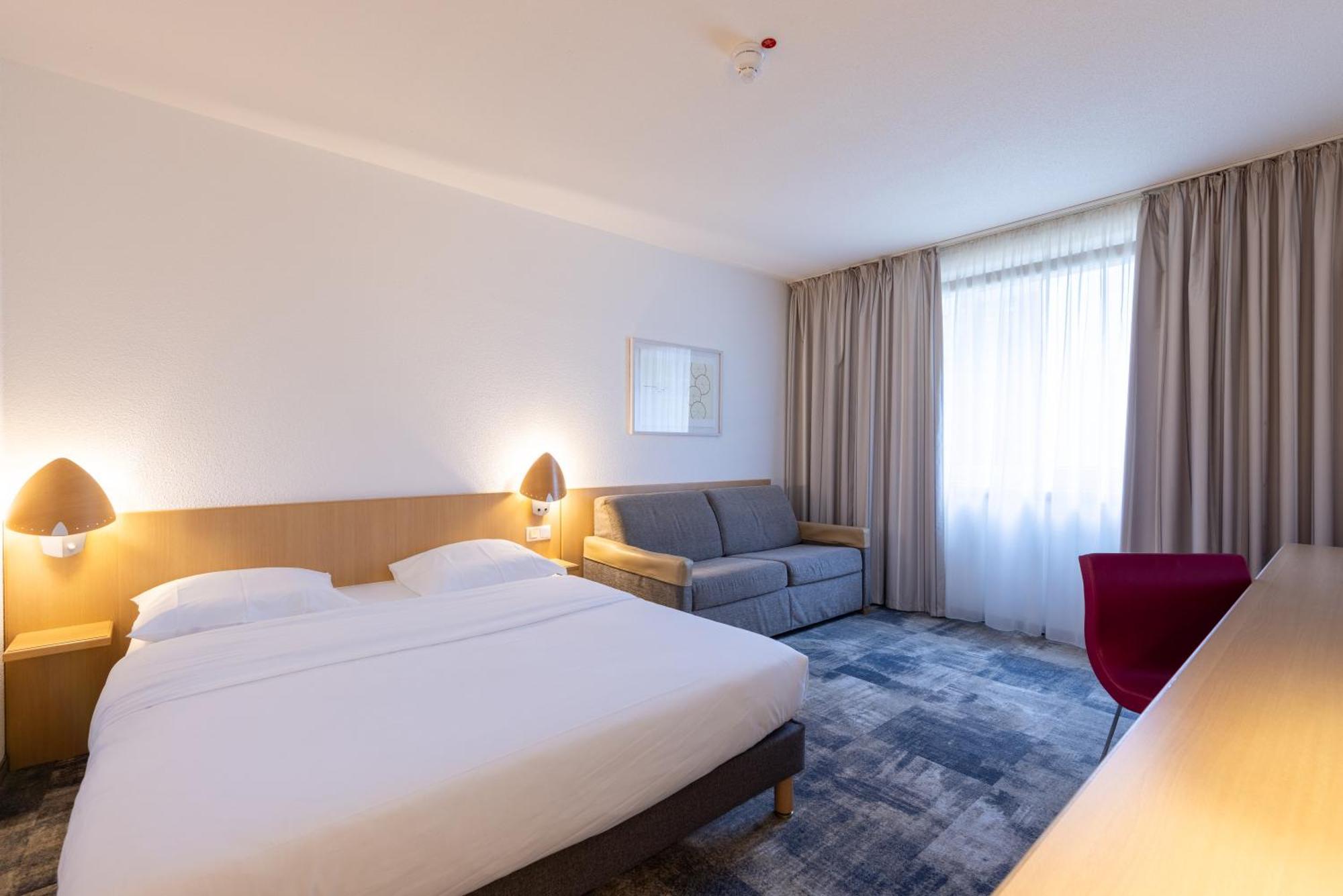 Novotel Duesseldorf City West Екстер'єр фото
