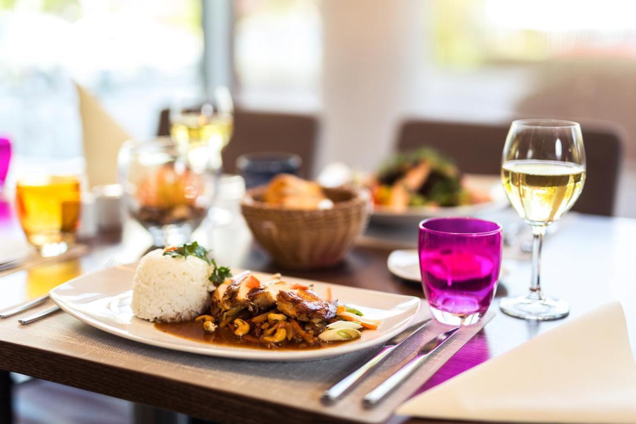 Novotel Duesseldorf City West Екстер'єр фото