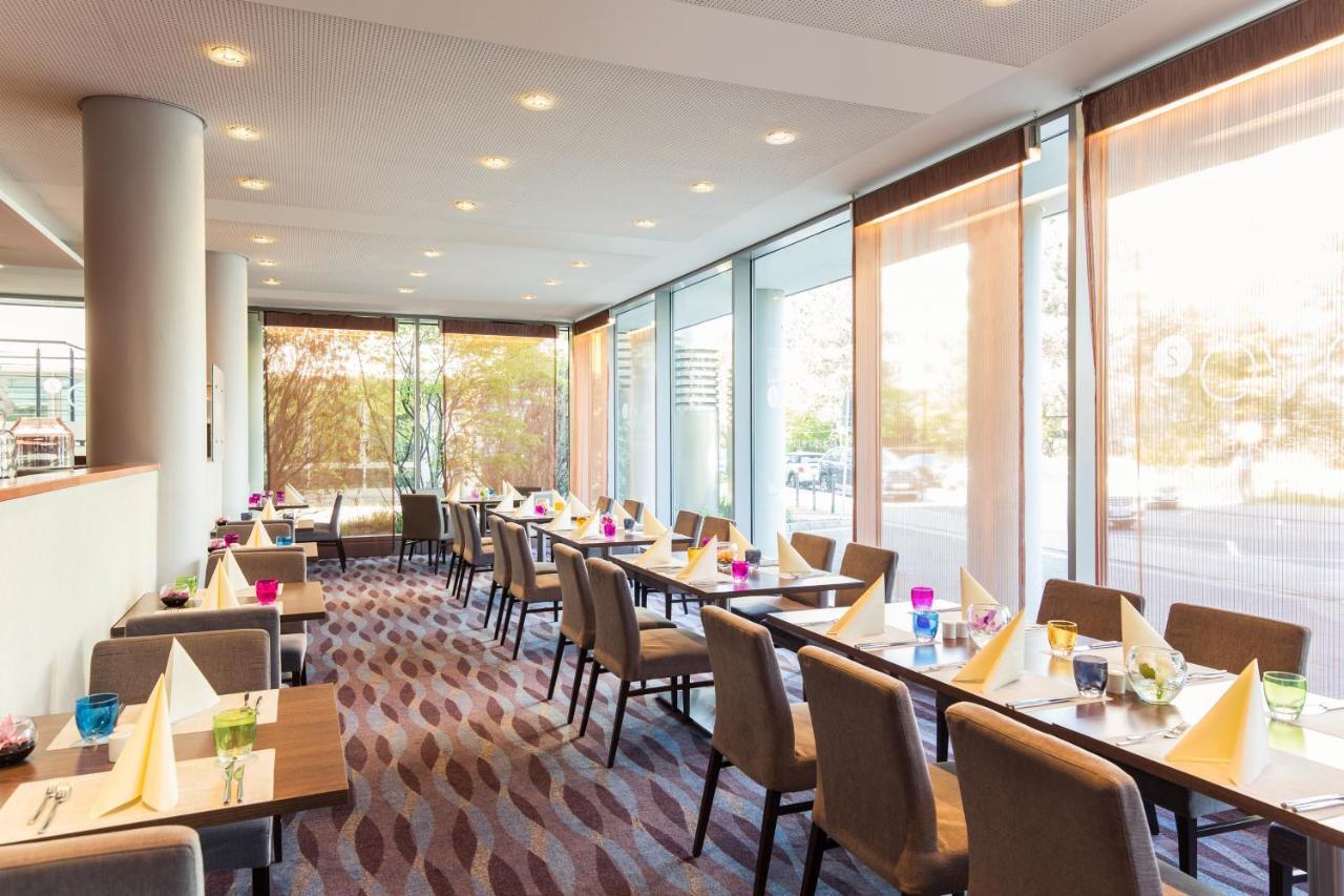 Novotel Duesseldorf City West Екстер'єр фото